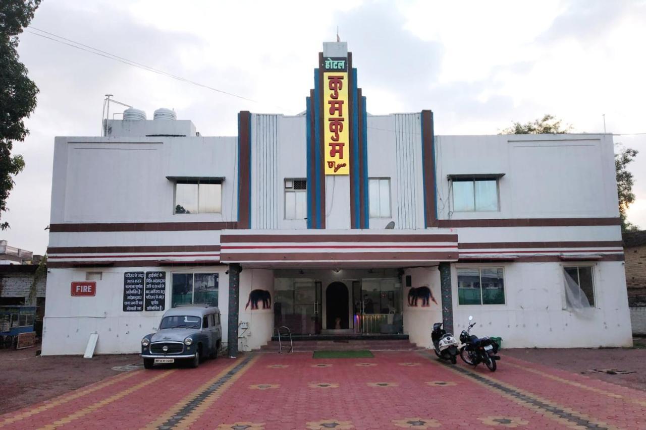 Hotel Kumkum Chhaya Panna Dış mekan fotoğraf